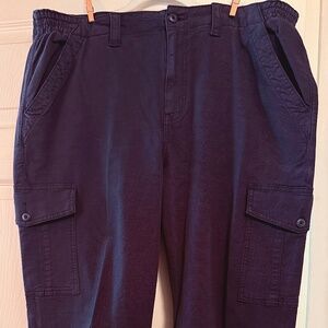 American Eagle Cargo pants